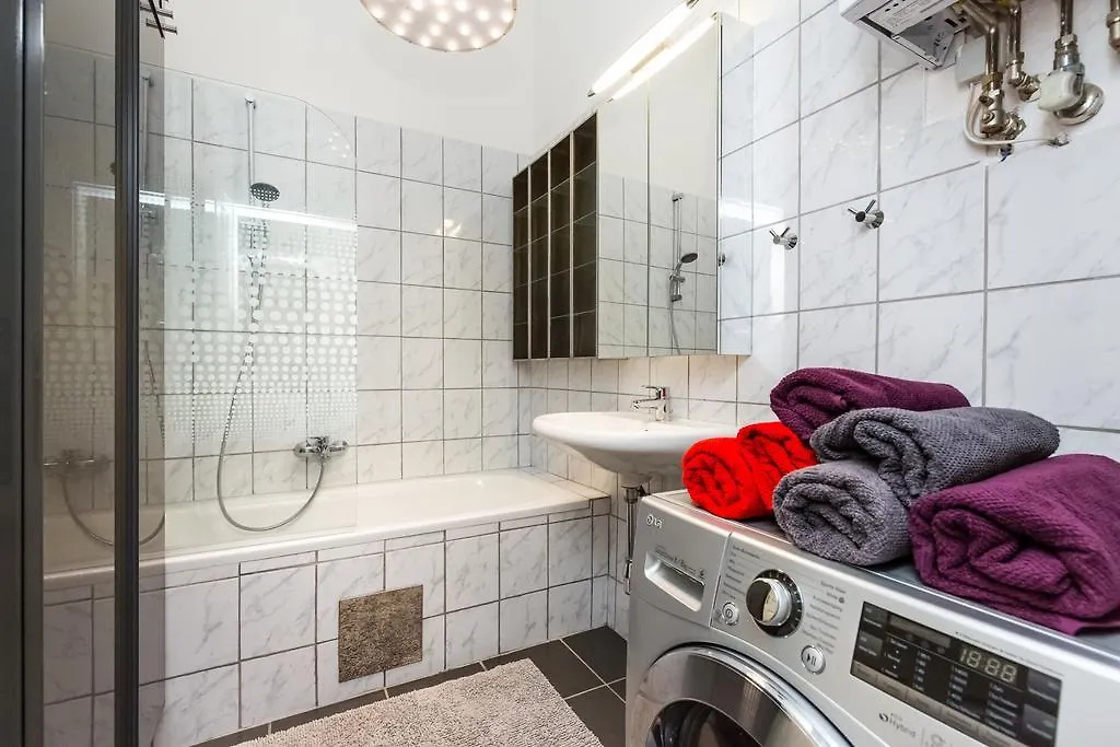 아파트 Wunderschone Altbauwohnung Von 1900 비엔나 오스트리아